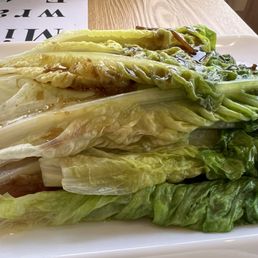 Lettuce with garlic Lettuce with garlic