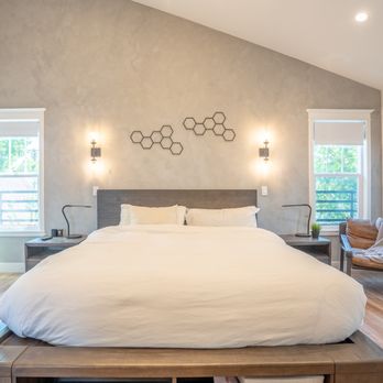 The Modern Flat Realty Group - Sold Listing in Toluca Lake, North Hollywood - Real Estate Services Near Me - Los Angeles, California The Modern Flat Realty Group - Sold Listing in Toluca Lake, North Hollywood - Real Estate Services Near Me - Los Angeles, California