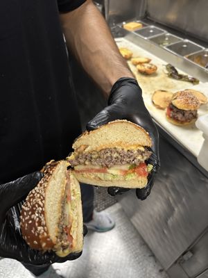 La Hamburguesa by null
