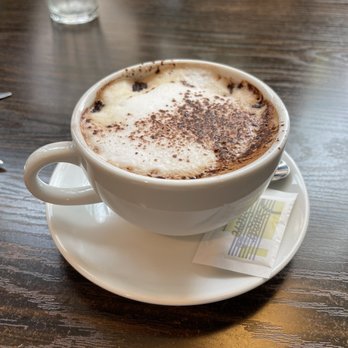 Le Petit Belge - Breakfast & Brunch Near Me - Vancouver, British Columbia