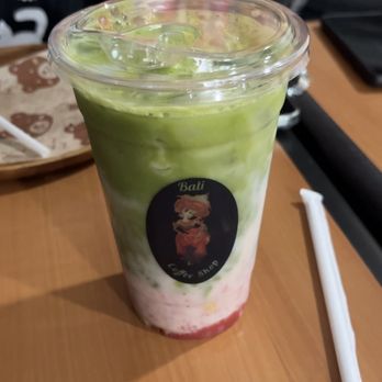Bali Coffee Shop - Strawberry Matcha - Coffee & Tea Near Me - Scarborough, Ontario