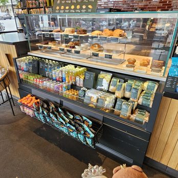 Starbucks - Display case - Coffee & Tea Near Me - Seattle, Washington Starbucks - Display case - Coffee & Tea Near Me - Seattle, Washington
