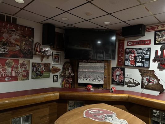 Big Charlie's Saloon by null