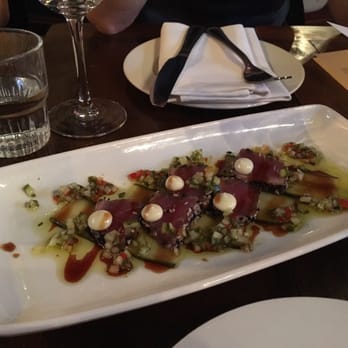 The Wilmington - Sesamed tuna for starter - Pubs Near Me - London, XGL The Wilmington - Sesamed tuna for starter - Pubs Near Me - London, XGL