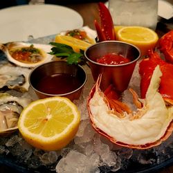 Louie's Prime Steak & Seafood - West Coaat and EC Oysters with Lobster Cocktail