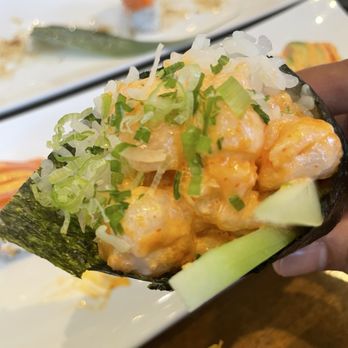 Sushi Kami - Spicy scallop hand roll - Sushi Bars Near Me - San Diego, California