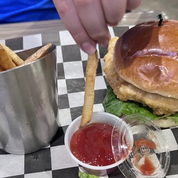 Banushi's Bar and Grill - Chicken sandwich and fries - Beer, Wine & Spirits Near Me - Stoughton, Wisconsin Banushi's Bar and Grill - Chicken sandwich and fries - Beer, Wine & Spirits Near Me - Stoughton, Wisconsin