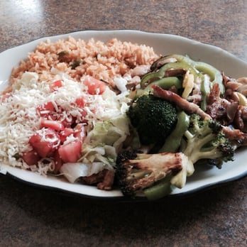 El Pueblo - Pollo Vegetariano - Mexican Near Me - Walterboro, South Carolina El Pueblo - Pollo Vegetariano - Mexican Near Me - Walterboro, South Carolina
