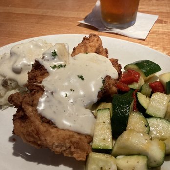 Black Oak Grill - Chicken fried chicken - American Near Me - Branson, Missouri Black Oak Grill - Chicken fried chicken - American Near Me - Branson, Missouri