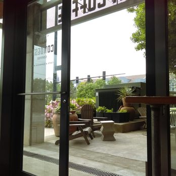 Condesa Coffee - Nice outside area - Coffee & Tea Near Me - Atlanta, Georgia Condesa Coffee - Nice outside area - Coffee & Tea Near Me - Atlanta, Georgia