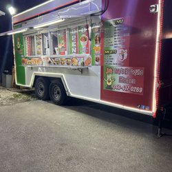 El Taquito Kitchen - Outside