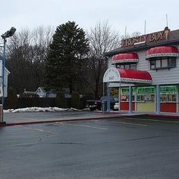 the exterior of a restaurant