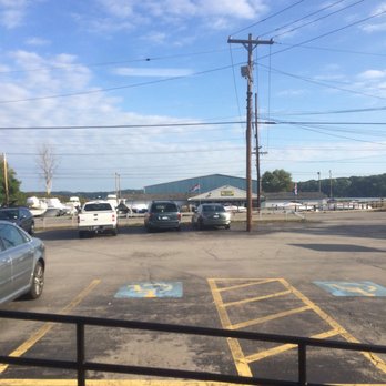 Bay Front Restaurant - What a view f breakfast. Love eating here with kids . . Fall is in the air . The by is awesome - American Near Me - Rochester, New York