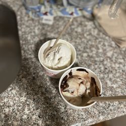Millie's Homemade Ice Cream - Sweet corn & banana split