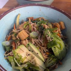 Momo Wok Box - Veggie and tofu Noodle bowl with teriyaki