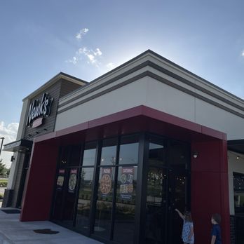 Newk's Eatery - Outside - Sandwiches Near Me - Fort Smith, Arkansas