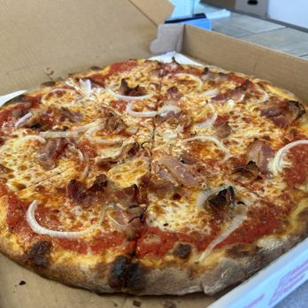 Inferno Apizza - Bacon onion - Pizza Near Me - Wallingford, Connecticut