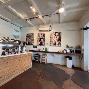 Java Kai Kauai - Main cafe room - Breakfast & Brunch Near Me - Kapaa, Hawaii Java Kai Kauai - Main cafe room - Breakfast & Brunch Near Me - Kapaa, Hawaii