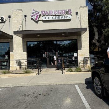 Parker's Ice Creams - Ice Cream & Frozen Yogurt Near Me - Fair Oaks Ranch, Texas