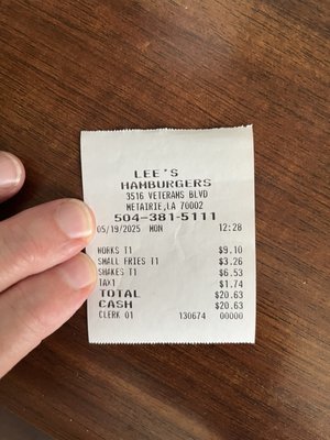 Lee's Hamburgers by null