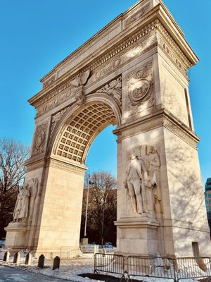 Washington Square Park by null