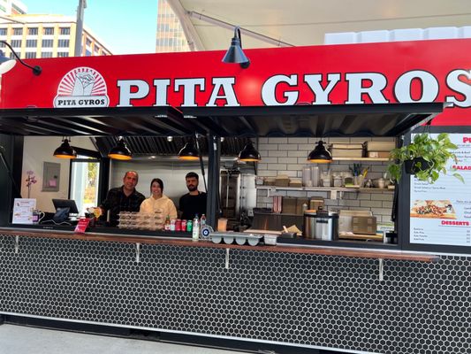 Pita Gyros by null