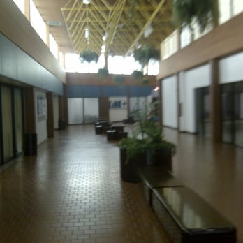 Superstore Mall - Some benches in the concourse of Superstore Mall - Shopping Centers Near Me - London, Ontario Superstore Mall - Some benches in the concourse of Superstore Mall - Shopping Centers Near Me - London, Ontario