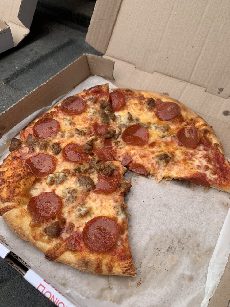 PAPA JOE’S PIZZARIA Updated August 2024 12 Reviews 59 Main St