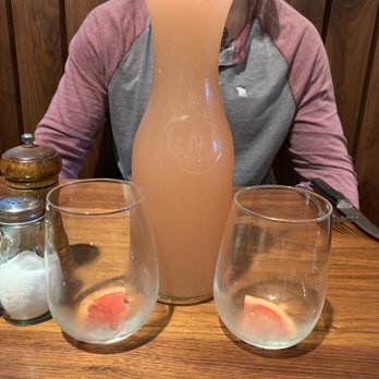 Sibling by Pushkin's - Grapefruit mimosas - New American Near Me - Sacramento, California Sibling by Pushkin's - Grapefruit mimosas - New American Near Me - Sacramento, California
