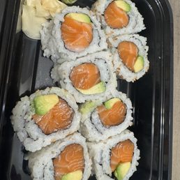 Salmon Avocado Roll