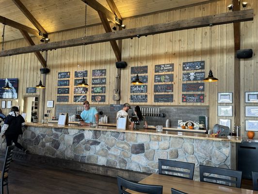 Warwick Farm Brewing by null