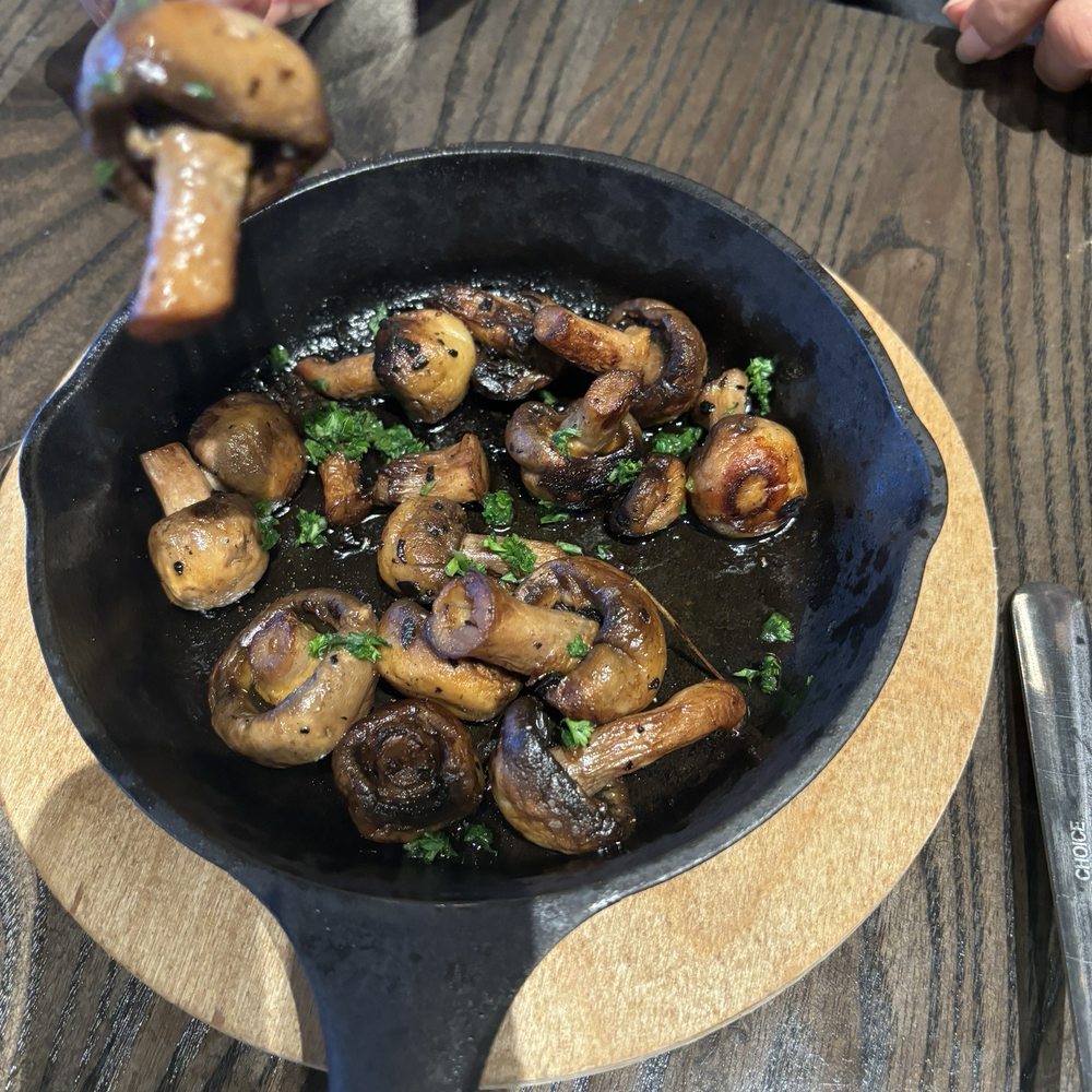 Mushroom Mavens Mushroom Mavens