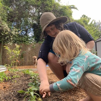 Mariposas playschool - Children are involved with growing plants, developing a relationship with the food they eat. - Preschools Near Me - Portland, Oregon Mariposas playschool - Children are involved with growing plants, developing a relationship with the food they eat. - Preschools Near Me - Portland, Oregon