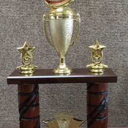 Accent Trophies and Awards - Bowie Lady Dawg Tournament