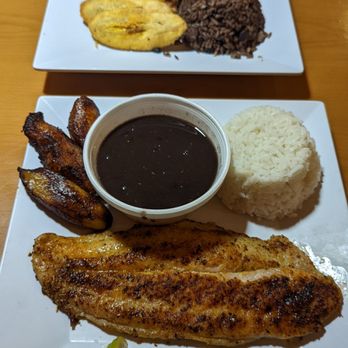 The Black Beans Cafe - Fish fillet and pork chops - Latin American Near Me - Hollywood, Florida