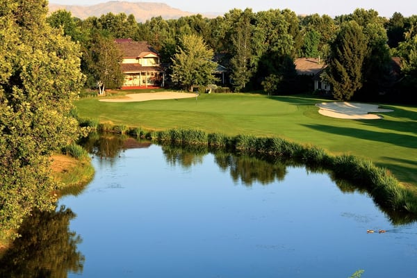 The River Club by null