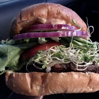 Flipside - California Sensation - Looks amazing but the meat patty was bland :( - Burgers Near Me - Oakland, California