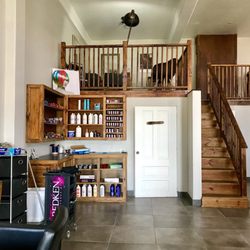 The Color Bar Salon