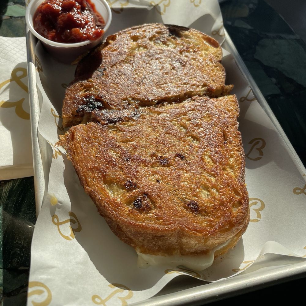Birdies & Lattes - Grilled Cheese - Golf Near Me - Edison, New Jersey Birdies & Lattes - Grilled Cheese - Golf Near Me - Edison, New Jersey
