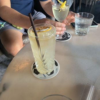 Smith Tower Observatory Bar - Highball - Cocktail Bars Near Me - Seattle, Washington Smith Tower Observatory Bar - Highball - Cocktail Bars Near Me - Seattle, Washington