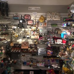 DandyLines Show Room - Harry D. Koenig