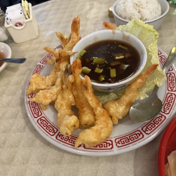 Duck Chang's Restaurant - Shrimp - Chinese Near Me - Annandale, Virginia