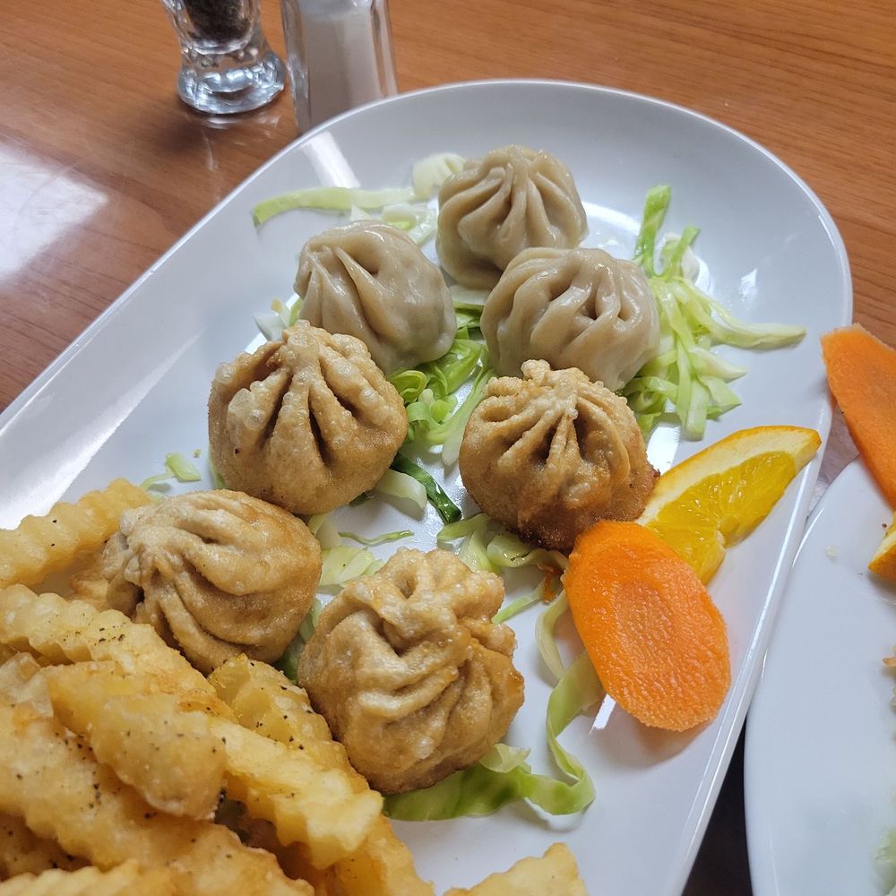Dumplings Delight - Momos!!!! Fried and steamed. - Dim Sum Near Me - Trenton, Ohio Dumplings Delight - Momos!!!! Fried and steamed. - Dim Sum Near Me - Trenton, Ohio