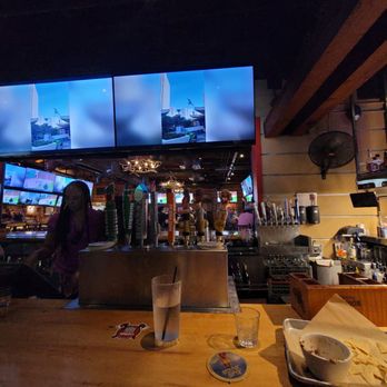 Twin Peaks - Bar - Sports Bars Near Me - Davie, Florida Twin Peaks - Bar - Sports Bars Near Me - Davie, Florida