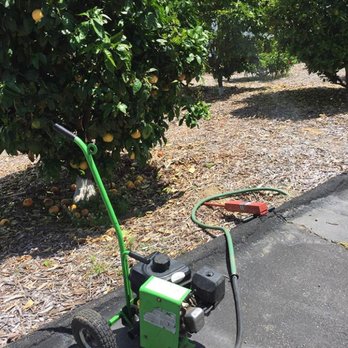 Suncoast Pest Management - Gas goes in - Pest Control Near Me - Lakeside, California