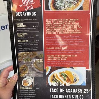 Huaraches Doña Chio - Mexican Near Me - Chicago, Illinois