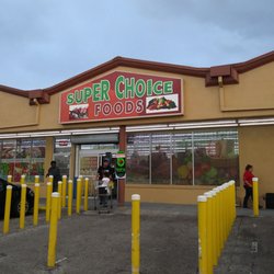 Super Choice Foods - A front view of the food mart