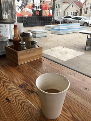 'L' Cafecito Jumping Bean by null