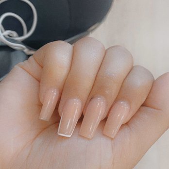 Luna Nails Bar - Nail Salons Near Me - Bellflower, California