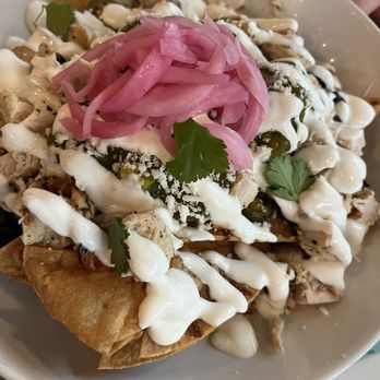 Beardslee Public House - Happy hour nachos - Breweries Near Me - Bothell, Washington